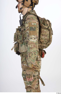 Photos Frankie Perry Army USA Recon rucksack upper body 0007.jpg